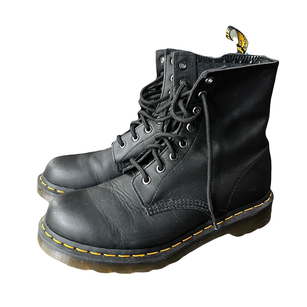 Dr. Marten’s 1460 Smooth Leather Boots